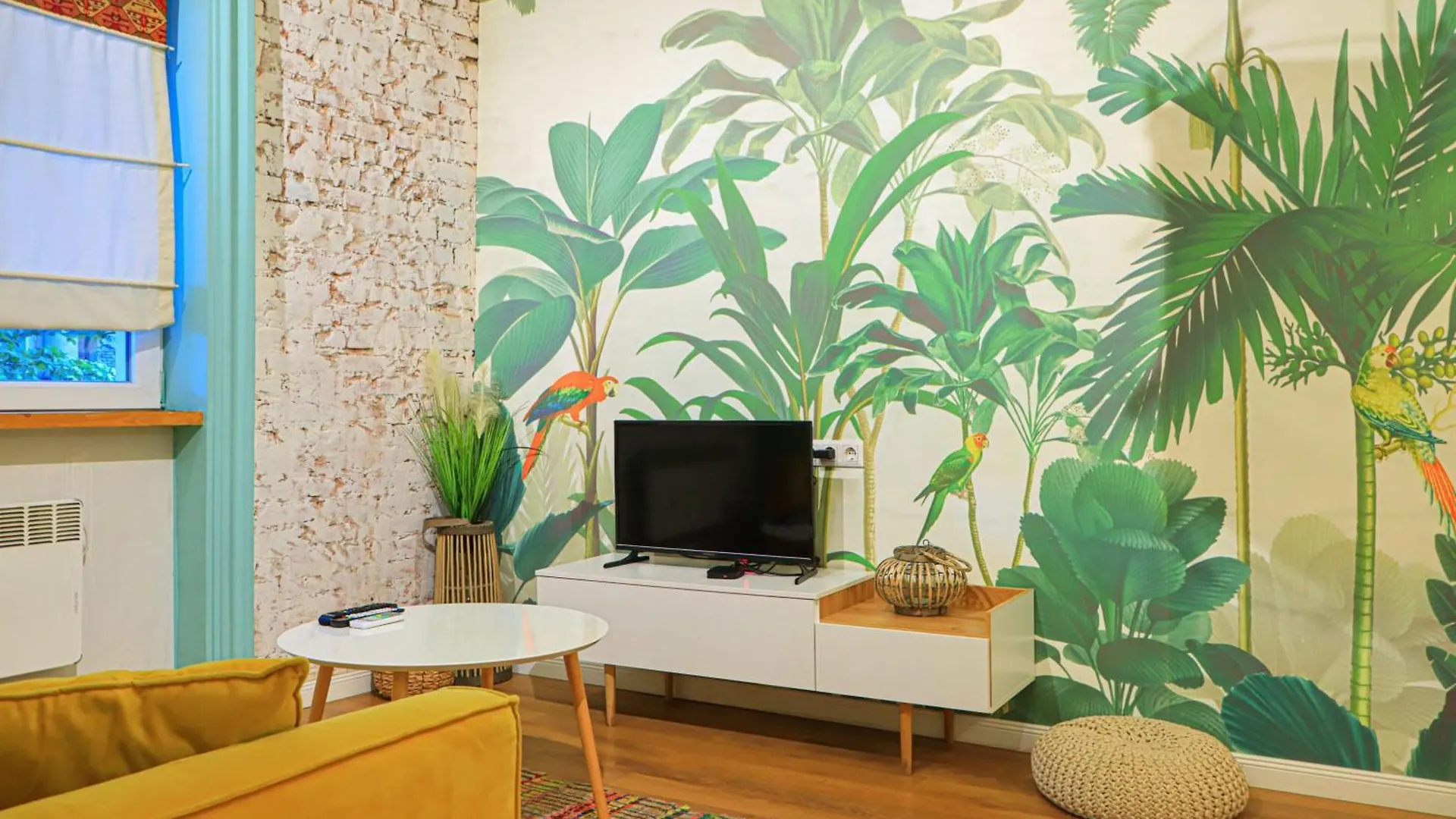 Unique Beautiful 1Br Apt In Historic Τυφλίδα 0*,
